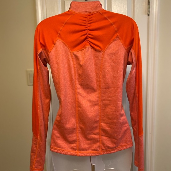 Reebok - Woman’s two tone orange long sleeve workout shirt, Size: M - Picture 2 of 8